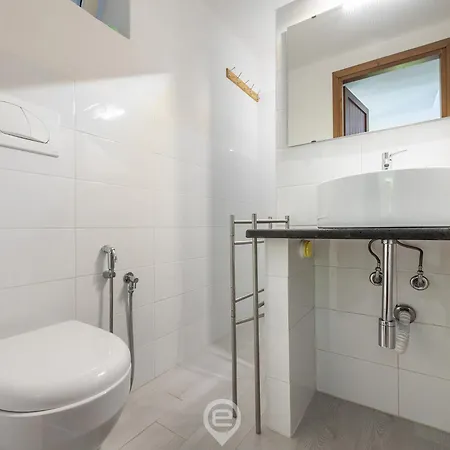 Holiday home Porto Luna 25 - Hala