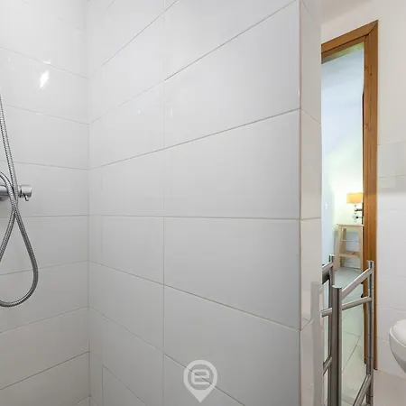 Porto Luna 25 - Hala Holiday home *